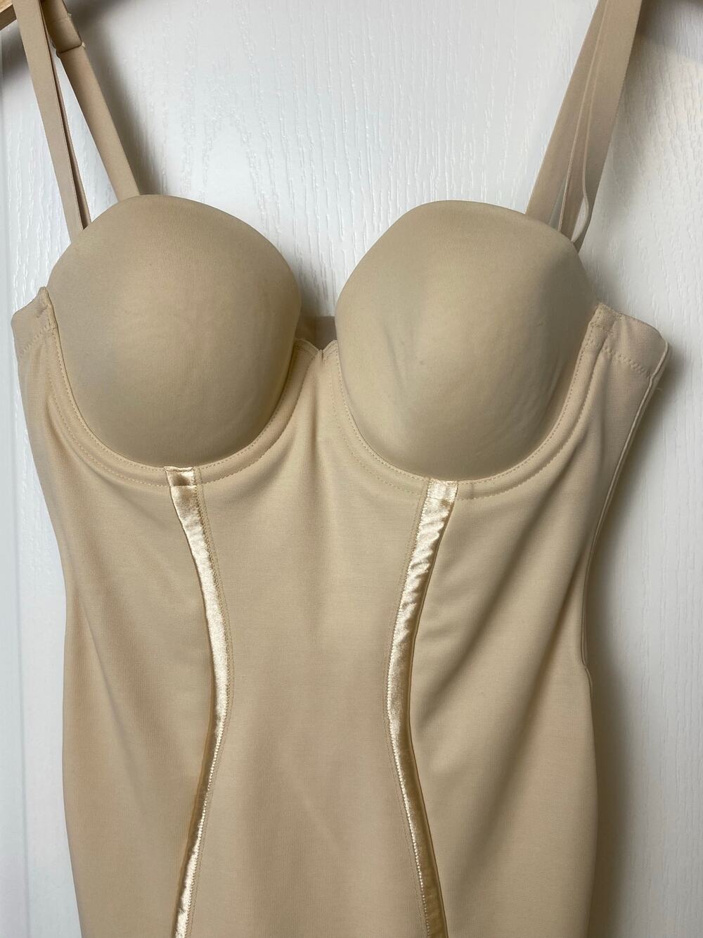 Maidenform Nude Convertible Slip with Built-in Bra Anti-Static Women's Size 34B